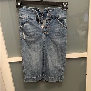 GAP Blue Classic Denim Pencil Skirt with Button Fly, 24P